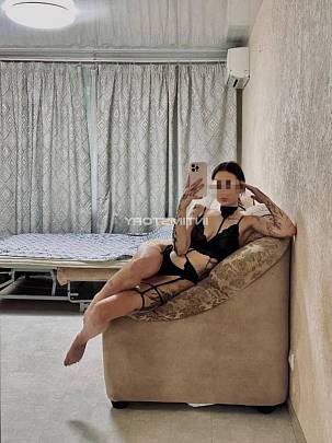 Фото Сексуальная Мая